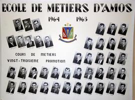 École des Arts et Métiers : mosaïque « Cours de Métiers Vingt-troisième Promotion 1964-1965 ».
